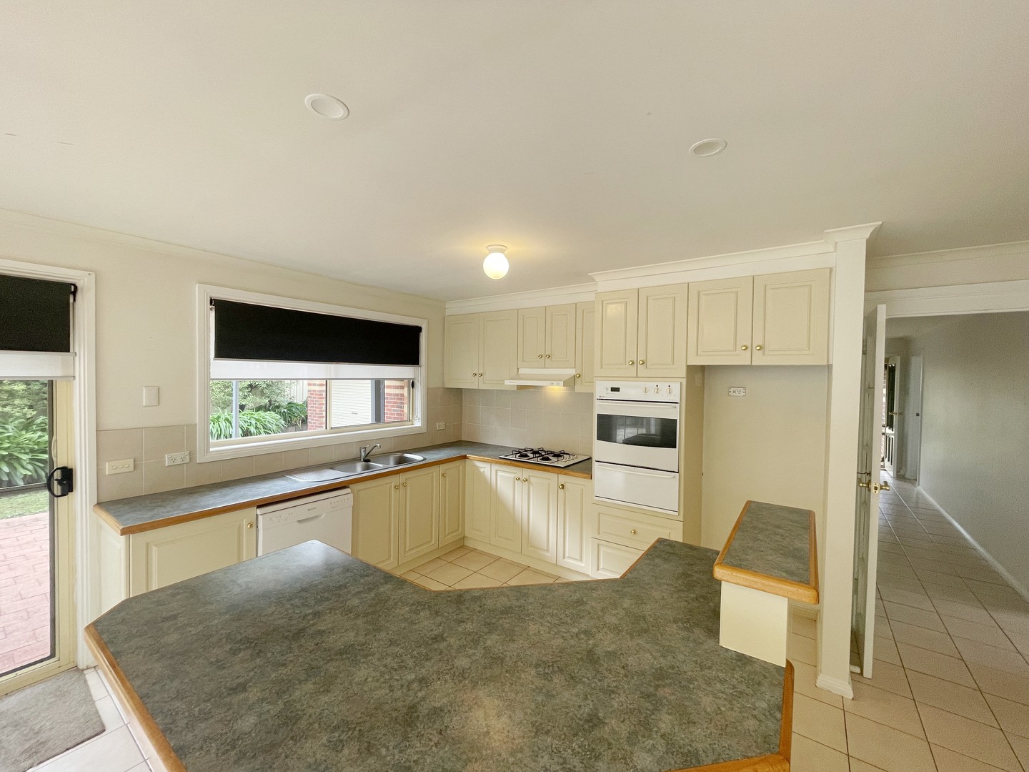 42 Hanson Road, Wallan, VIC 3756, Wallan - Thumbnail 4