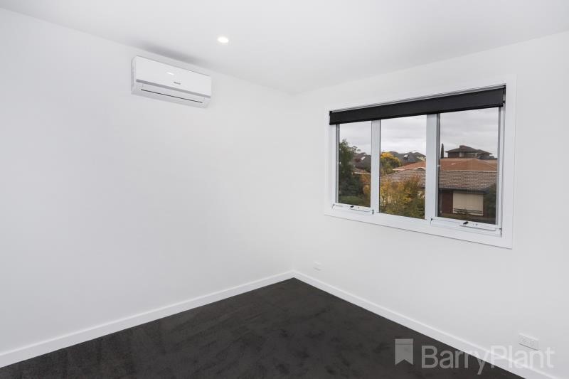 42 Hillcrest Drive, Westmeadows, VIC 3049, Westmeadows - Thumbnail 6