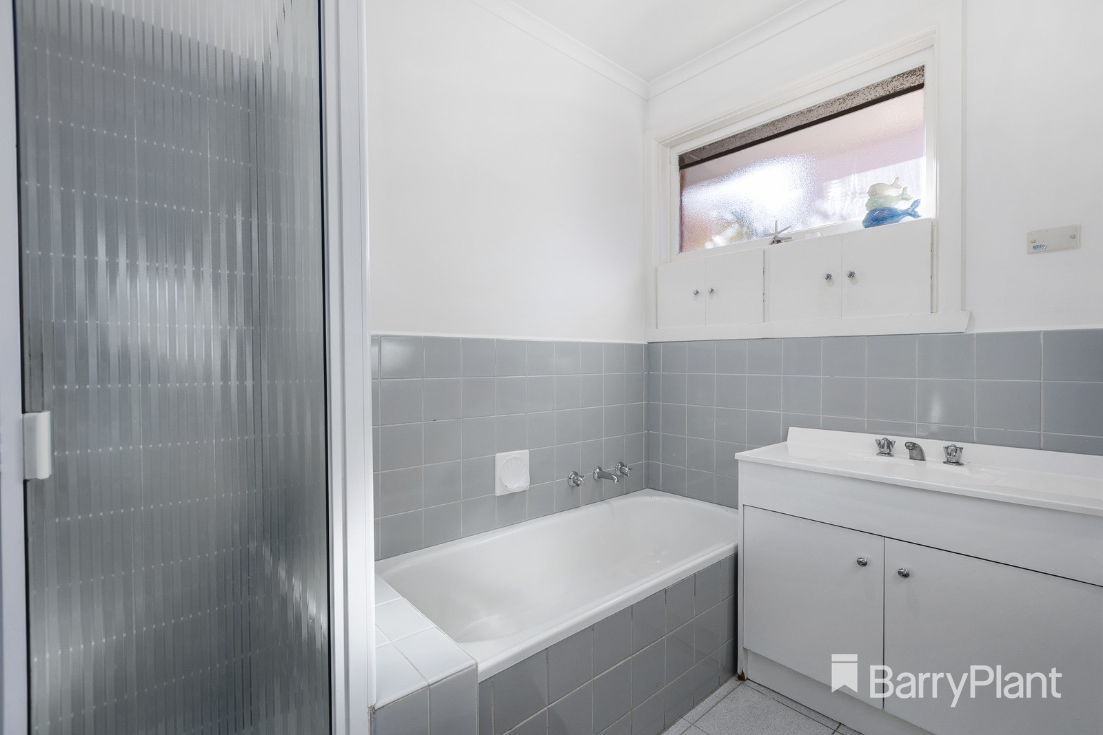 42 Joyce Avenue, Glen Waverley, VIC 3150, Glen Waverley - Thumbnail 8