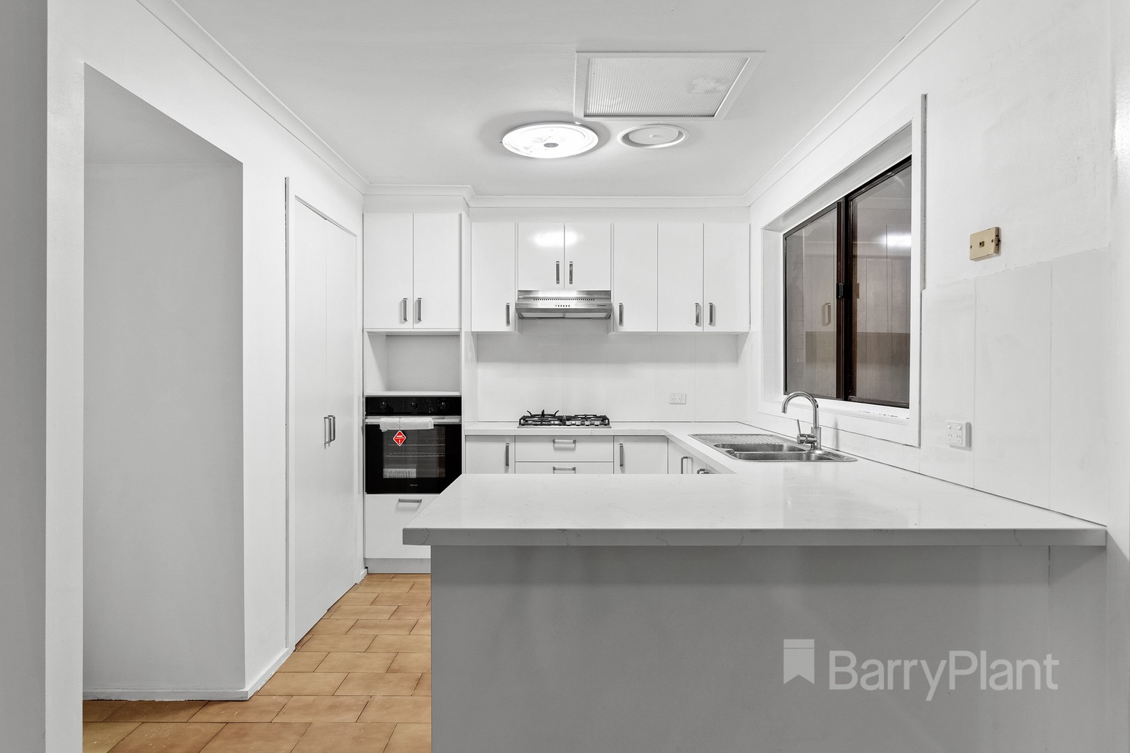 42 Kinterbury Drive, Kings Park, VIC 3021, Kings Park - Thumbnail 4
