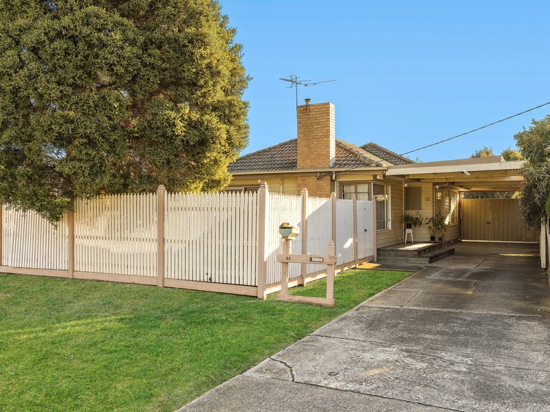 42 Kiora Street, Altona Meadows, VIC 3028 - Image - 13/08/2025