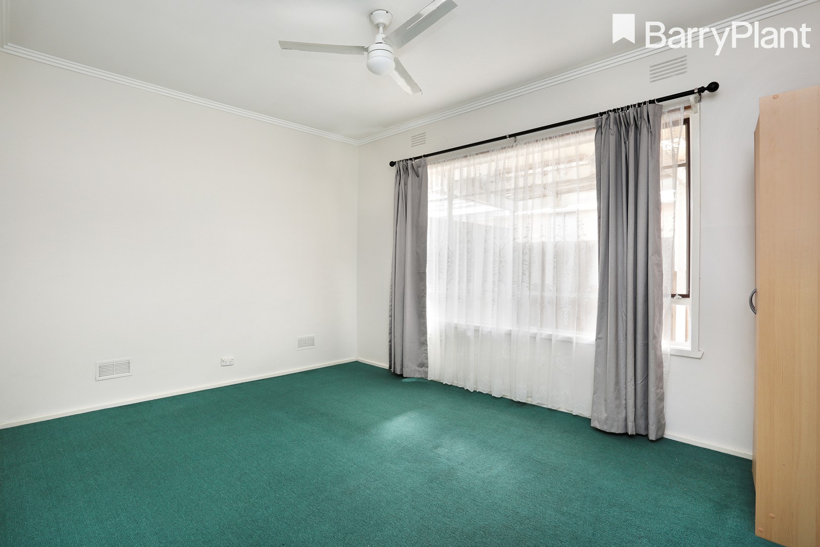 42 Kiora Street, Altona Meadows, VIC 3028, Altona Meadows - Thumbnail 6