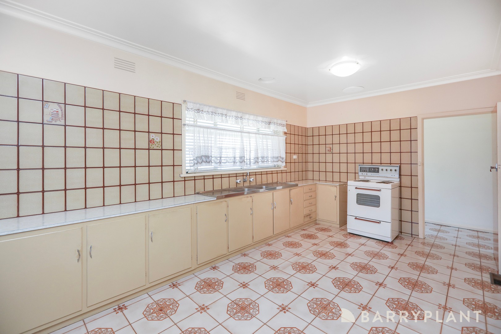 42 Lachlan Road, Sunshine West, VIC 3020, Sunshine West - Thumbnail 5