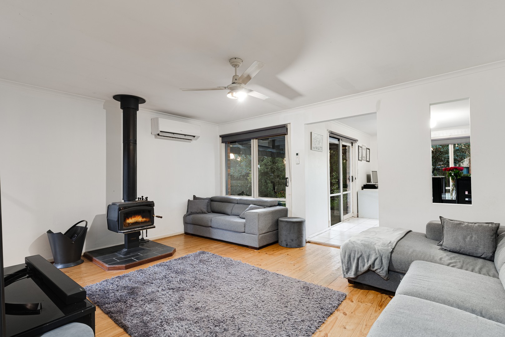 42 Lakeview Avenue, Rowville, VIC 3178, Rowville - Thumbnail 2
