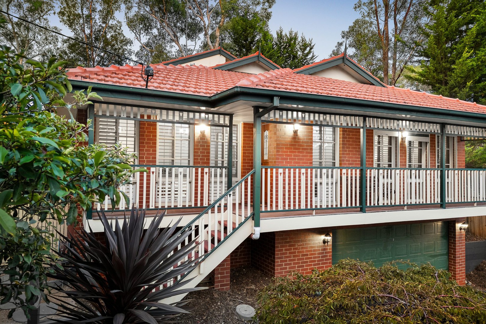 42 Little John Road, Warranwood, VIC 3134 - Thumbnail 2 - 03/04/2025