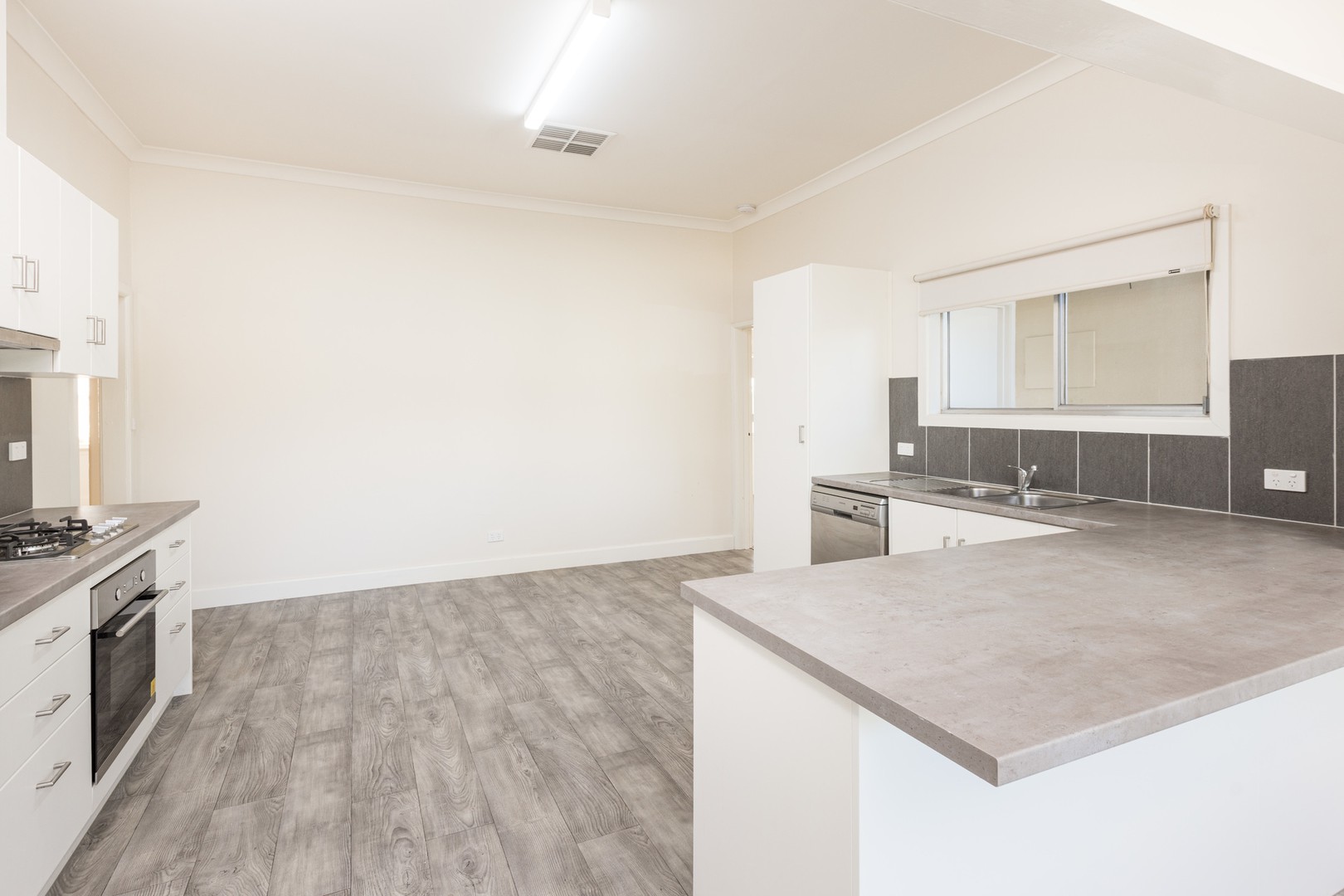 42 Main Avenue North, Merbein, VIC 3505, Merbein - Thumbnail 4