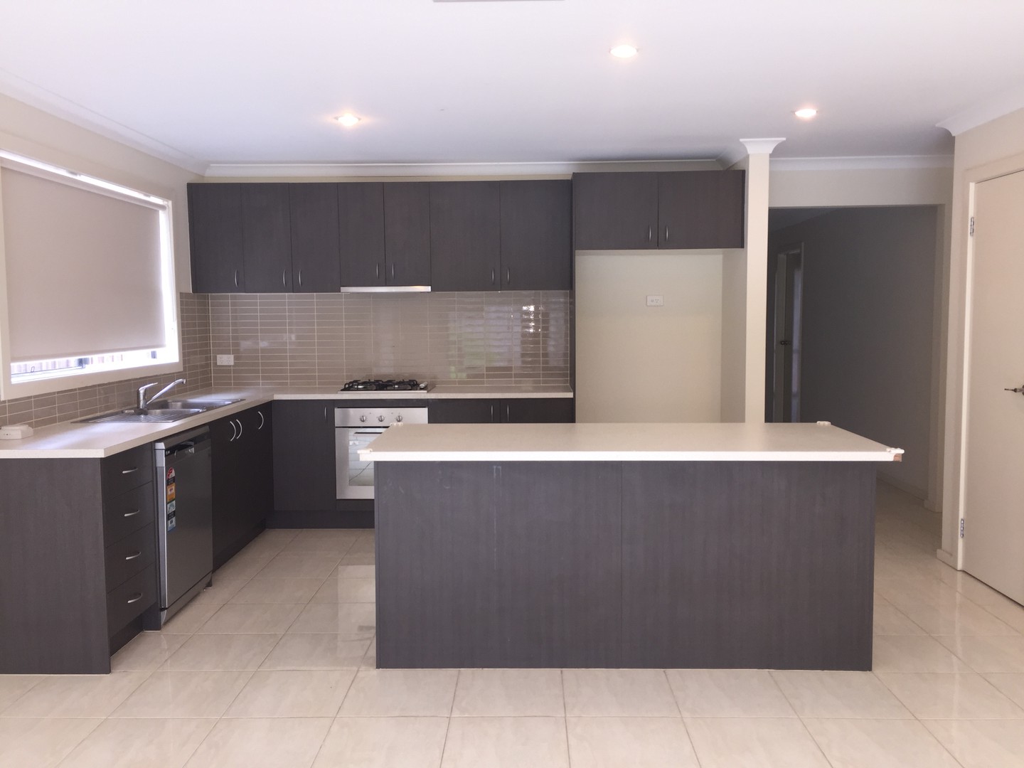 42 Marquands Road, Truganina, VIC 3029 - Thumbnail 2 - 22/12/2021