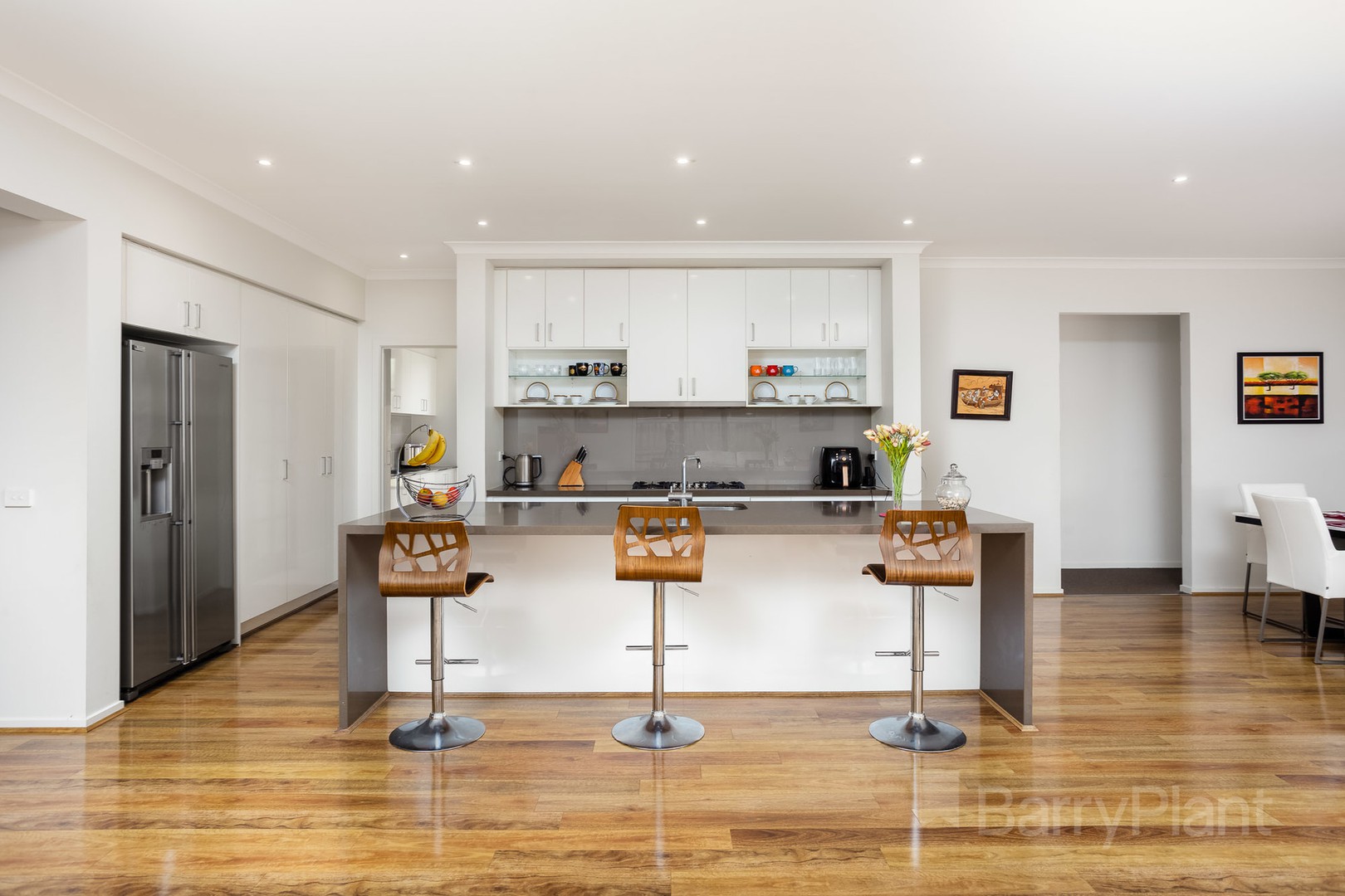 42 Martaban Crescent, Point Cook, VIC 3030, Point Cook - Thumbnail 2