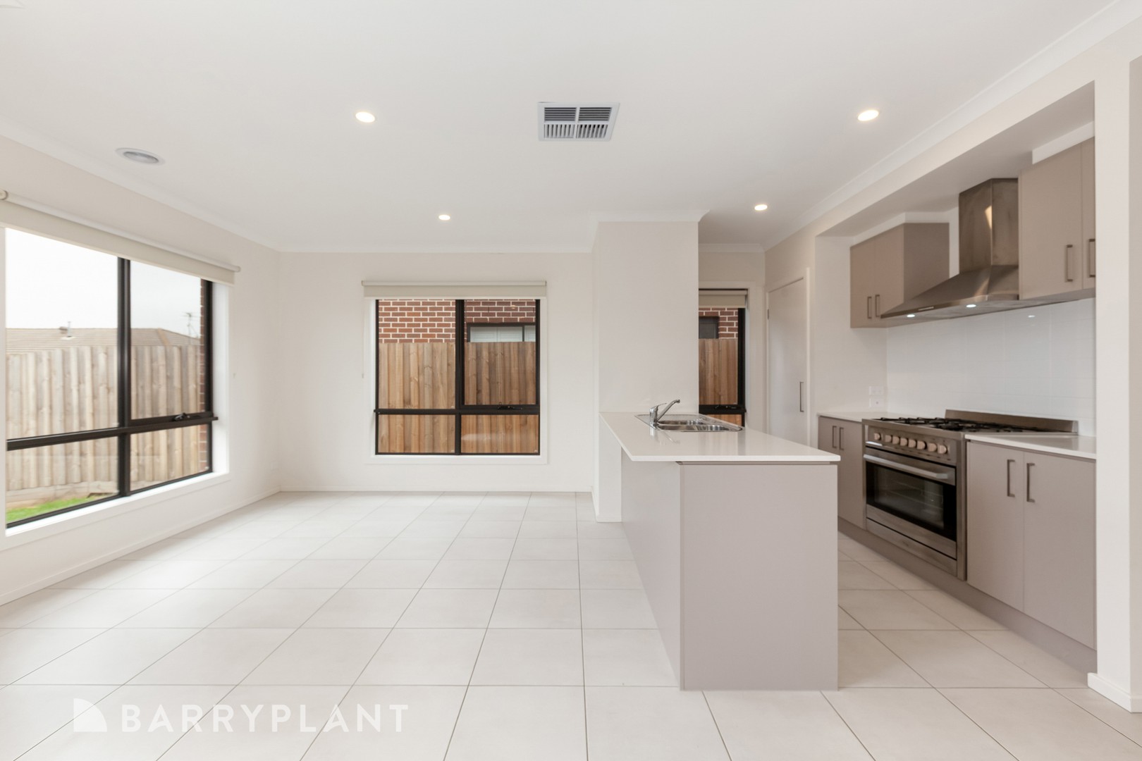 42 Millau Street, Wallan, VIC 3756, Wallan - Thumbnail 3