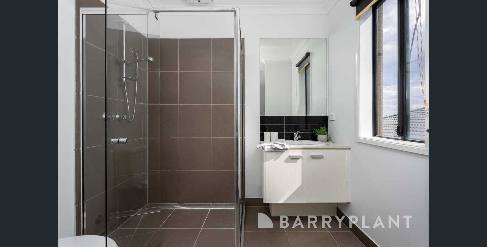 42 Mirka Way, Point Cook, VIC 3030, Point Cook - Thumbnail 8
