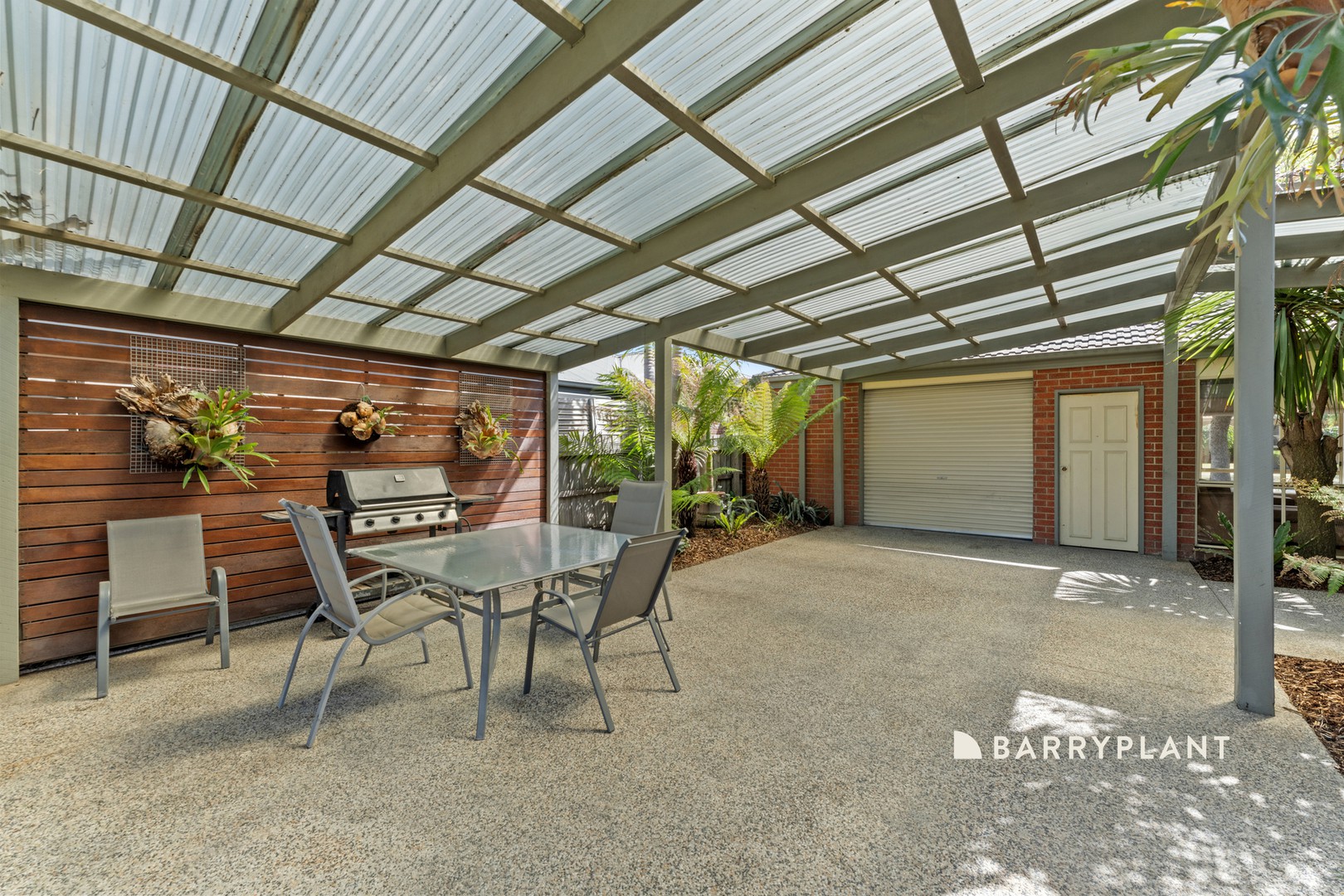 42 Parkwood Avenue, Narre Warren South, VIC 3805 - Thumbnail 2 - 04/02/2025