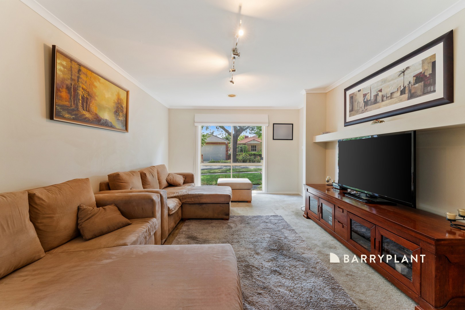 42 Parkwood Avenue, Narre Warren South, VIC 3805, Narre Warren South - Thumbnail 4
