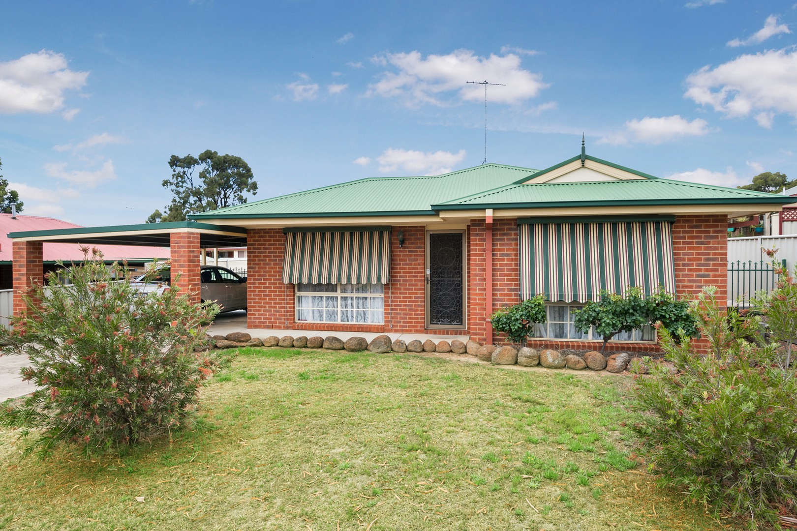 42 Pattison Drive, Kangaroo Flat, VIC 3555, Kangaroo Flat - Thumbnail 2