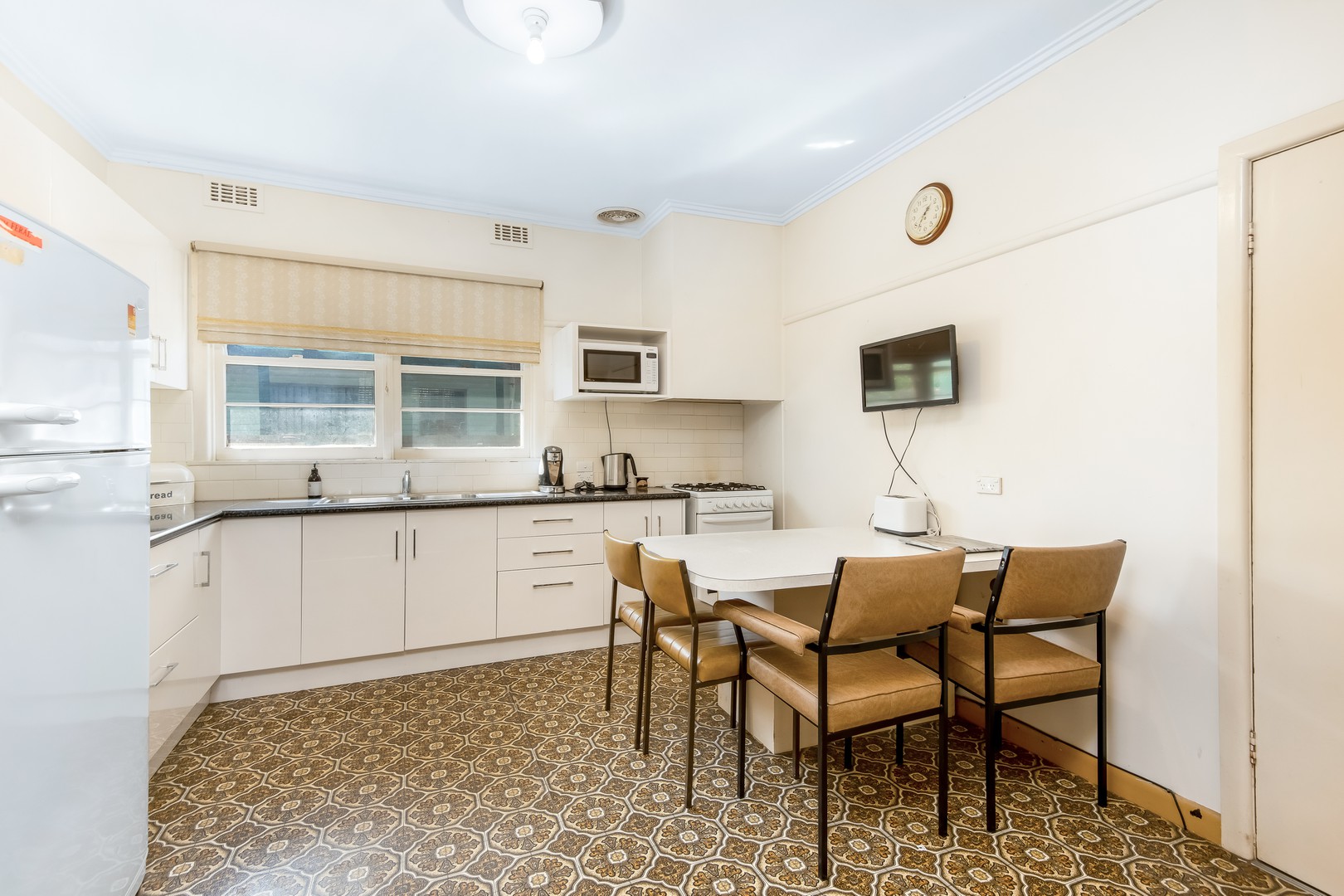 42 Plume Street, Norlane, VIC 3214, Norlane - Thumbnail 2