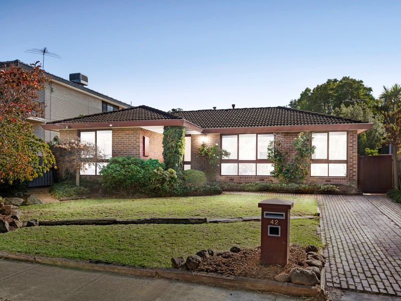42 Randwick Drive, Keilor Park, VIC 3042 - Image - 14/07/2026