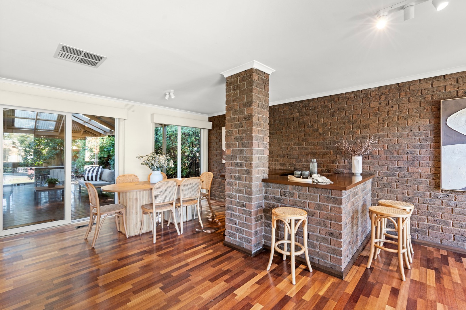 42 Randwick Drive, Keilor Park, VIC 3042 - Thumbnail 2 - 14/07/2026