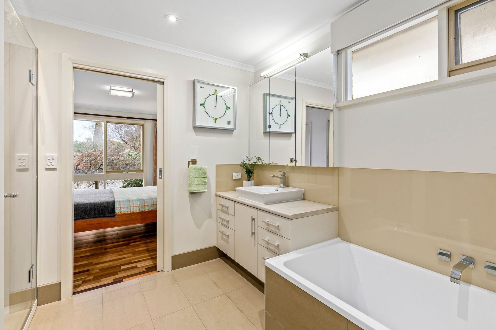 42 Randwick Drive, Keilor Park, VIC 3042, Keilor Park - Thumbnail 7