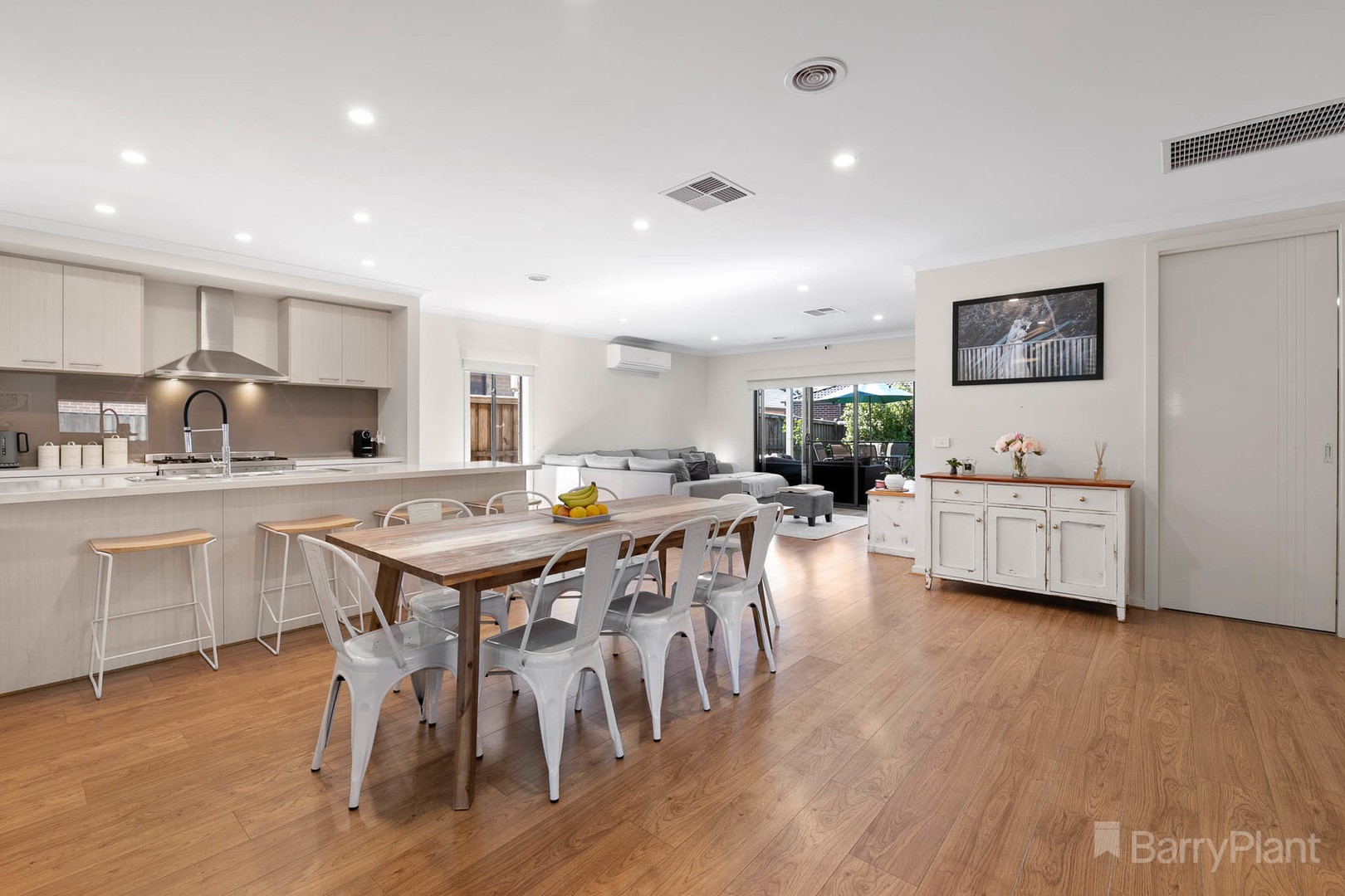 42 Ritchie Drive, Clyde North, VIC 3978, Clyde North - Thumbnail 6