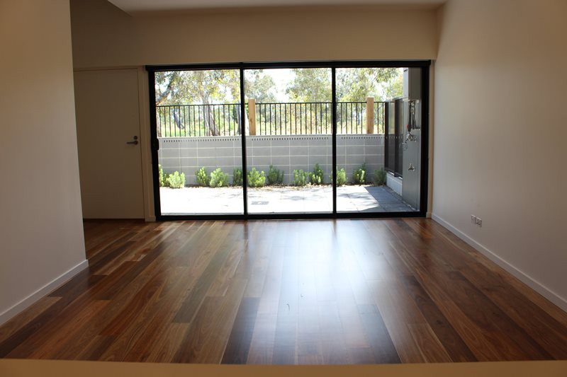 42 Sharp Circuit, Mill Park, VIC 3082, Mill Park - Thumbnail 2
