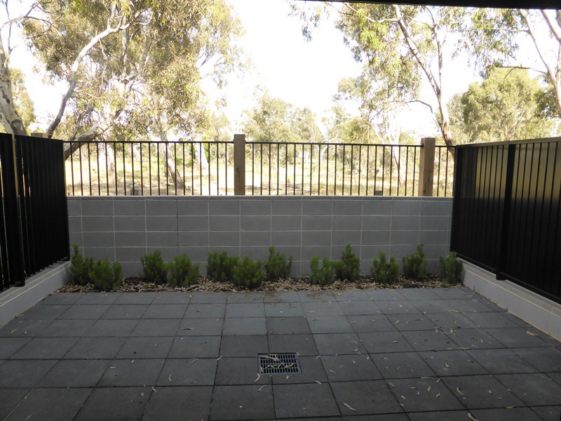 42 Sharp Circuit, Mill Park, VIC 3082, Mill Park - Thumbnail 7
