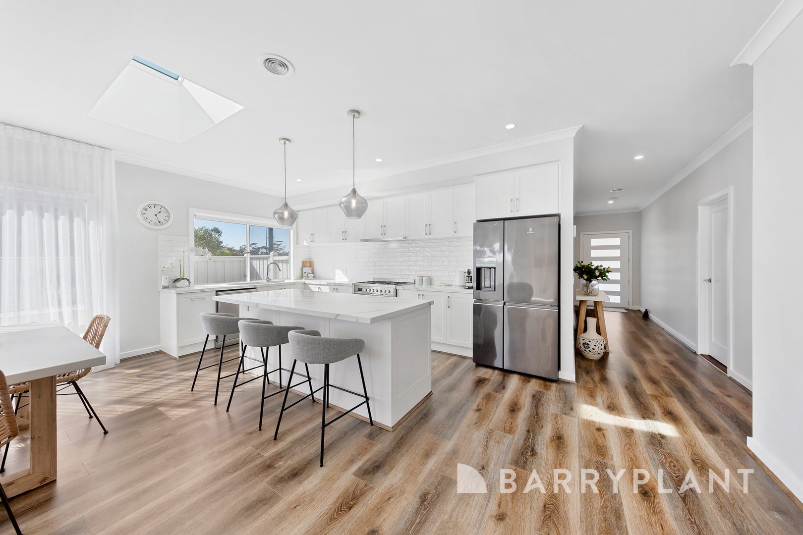 42 Sirianni Boulevard, Fraser Rise, VIC 3336 - Thumbnail 2 - 27/04/2026