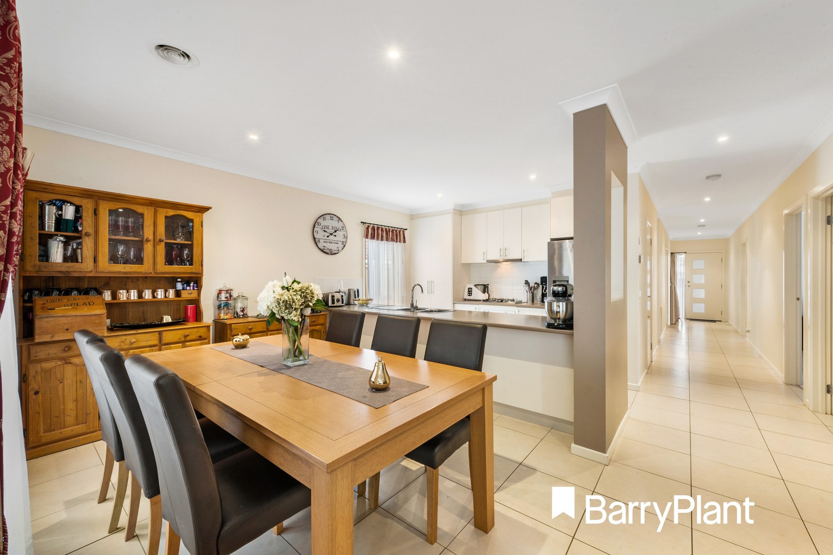 42 Skipton Street, Kurunjang, VIC 3337, Kurunjang - Thumbnail 2