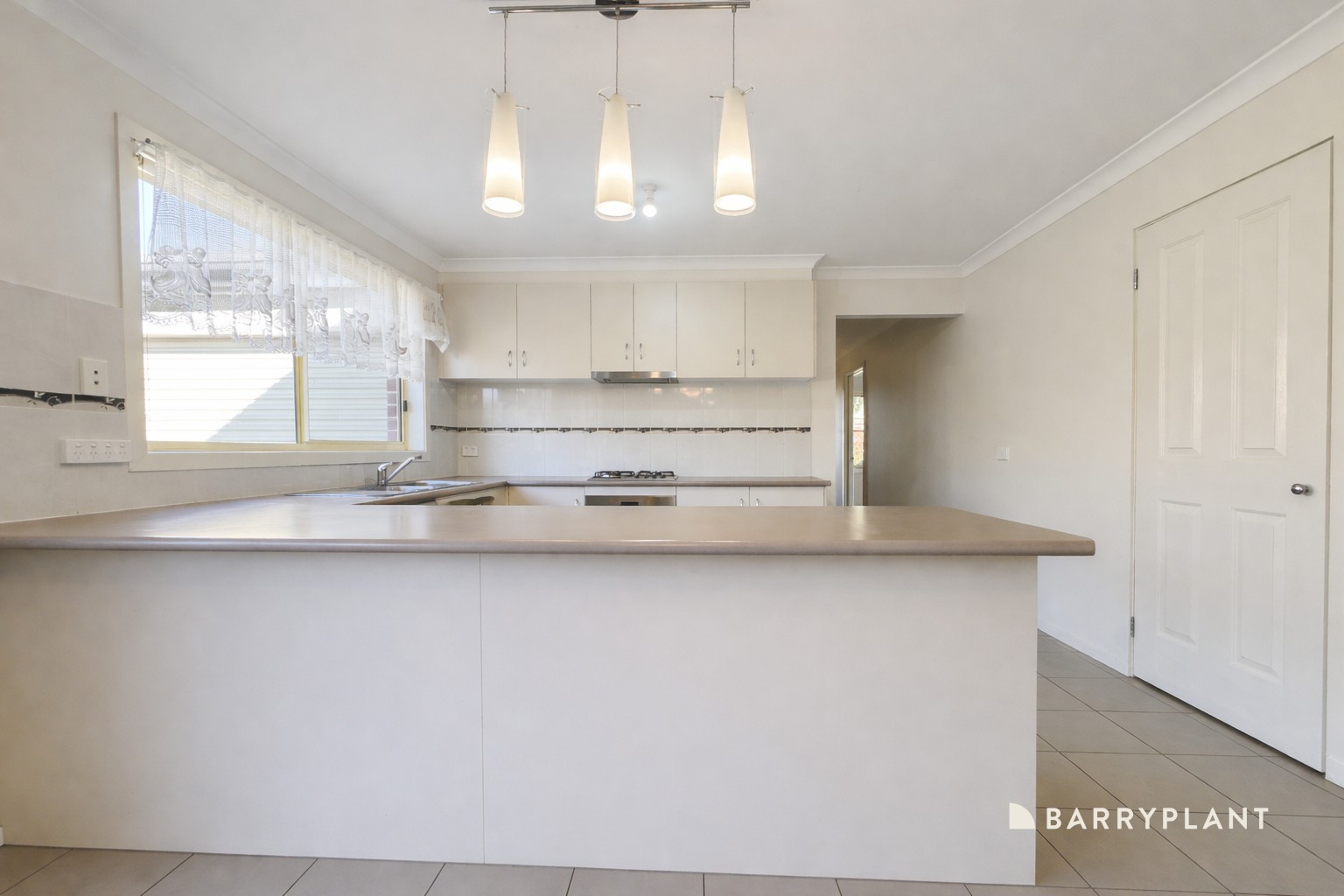 42 Summerhill Boulevard, Drouin, VIC 3818 - Thumbnail 1 - 22/04/2026