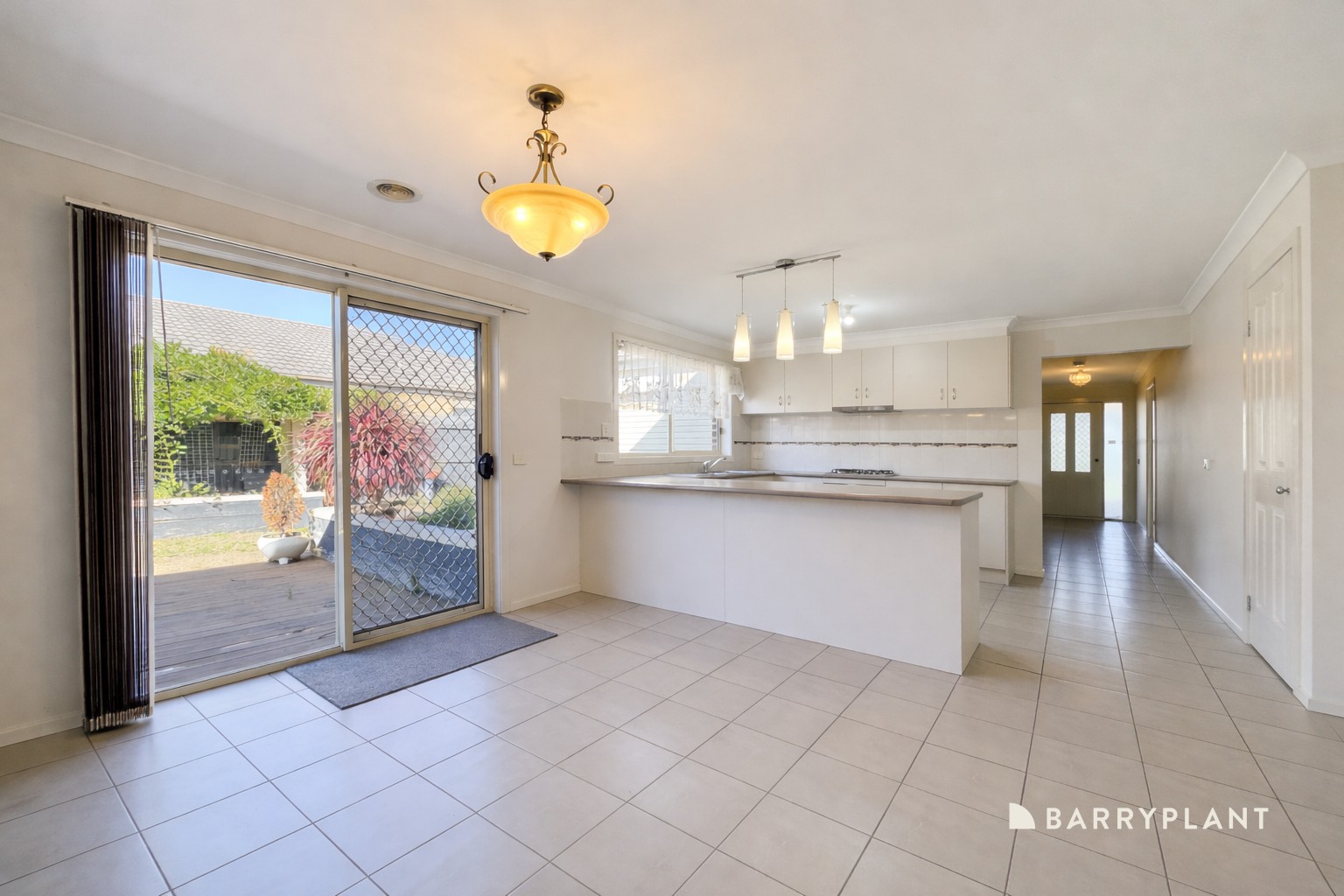 42 Summerhill Boulevard, Drouin, VIC 3818, Drouin - Thumbnail 4