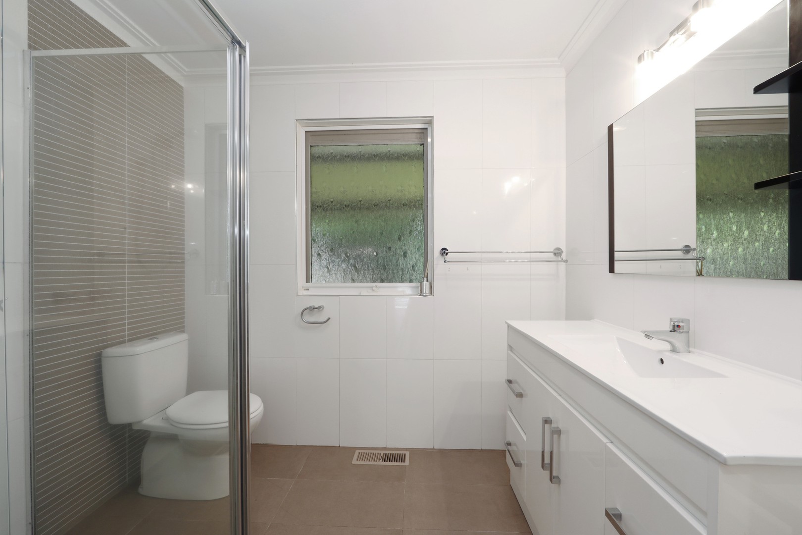 42 Tamboon DriveRowville, VIC 3178, Rowville - Thumbnail 6