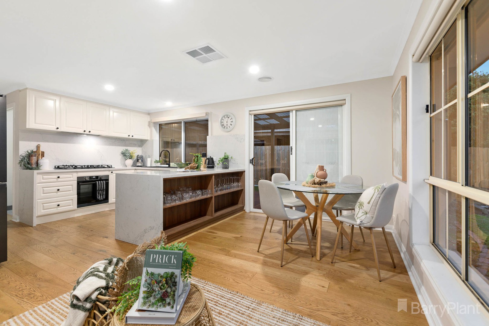 42 Tarcoola Drive, Narre Warren, VIC 3805, Narre Warren - Thumbnail 4