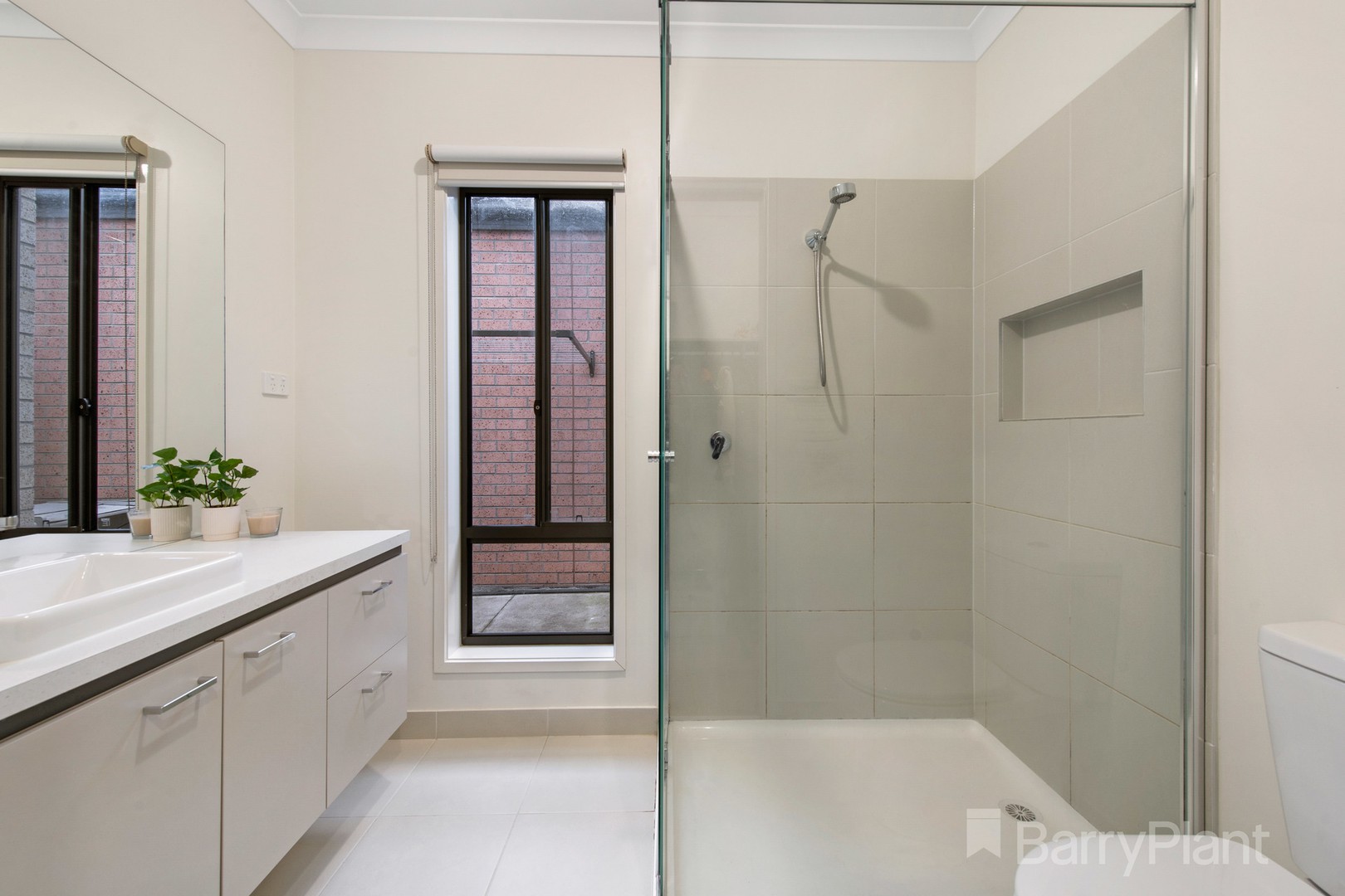 42 Tarlo Drive, Tarneit, VIC 3029, Tarneit - Thumbnail 3
