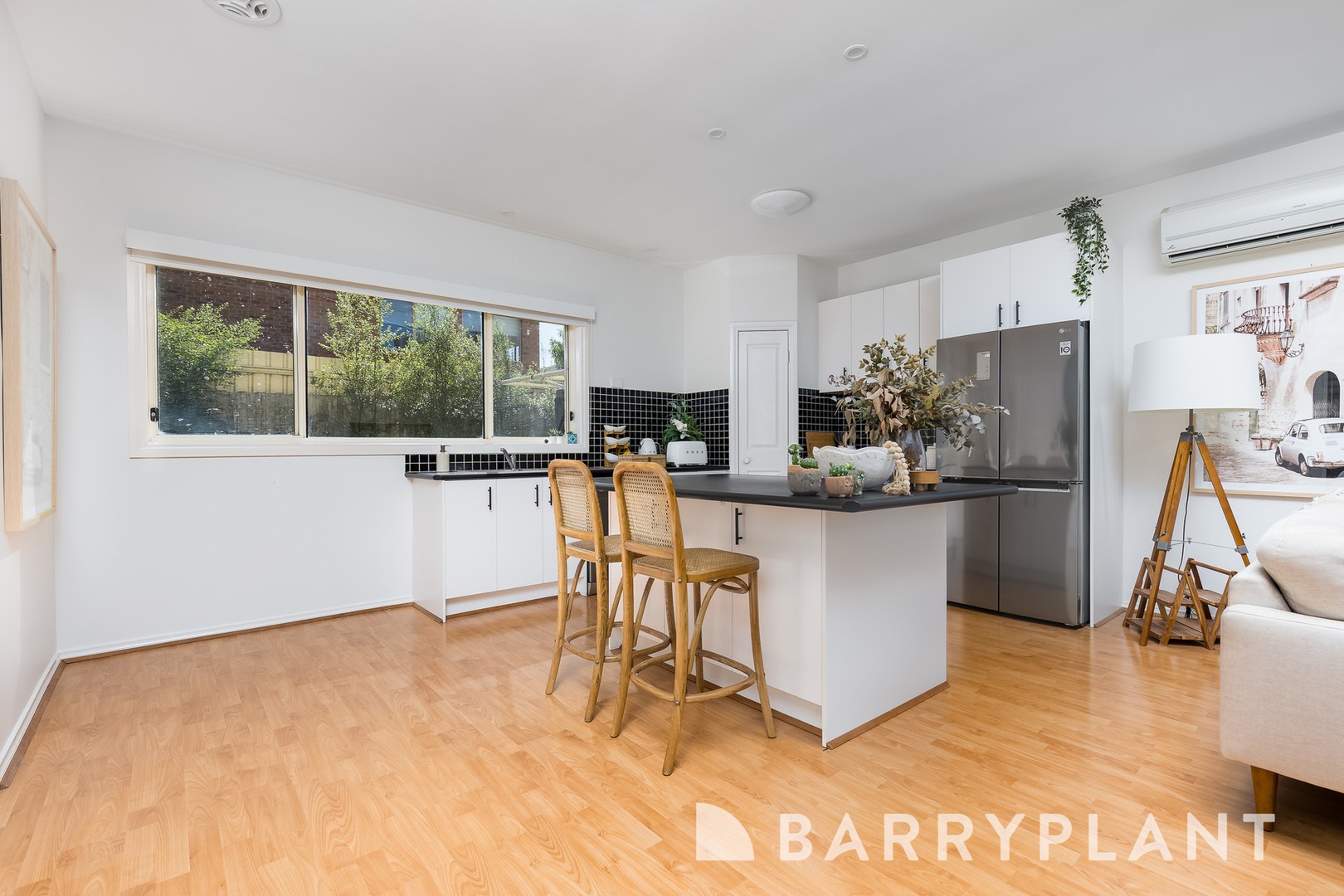 42 Tournament Drive, Sanctuary Lakes, VIC 3030, Point Cook - Thumbnail 3