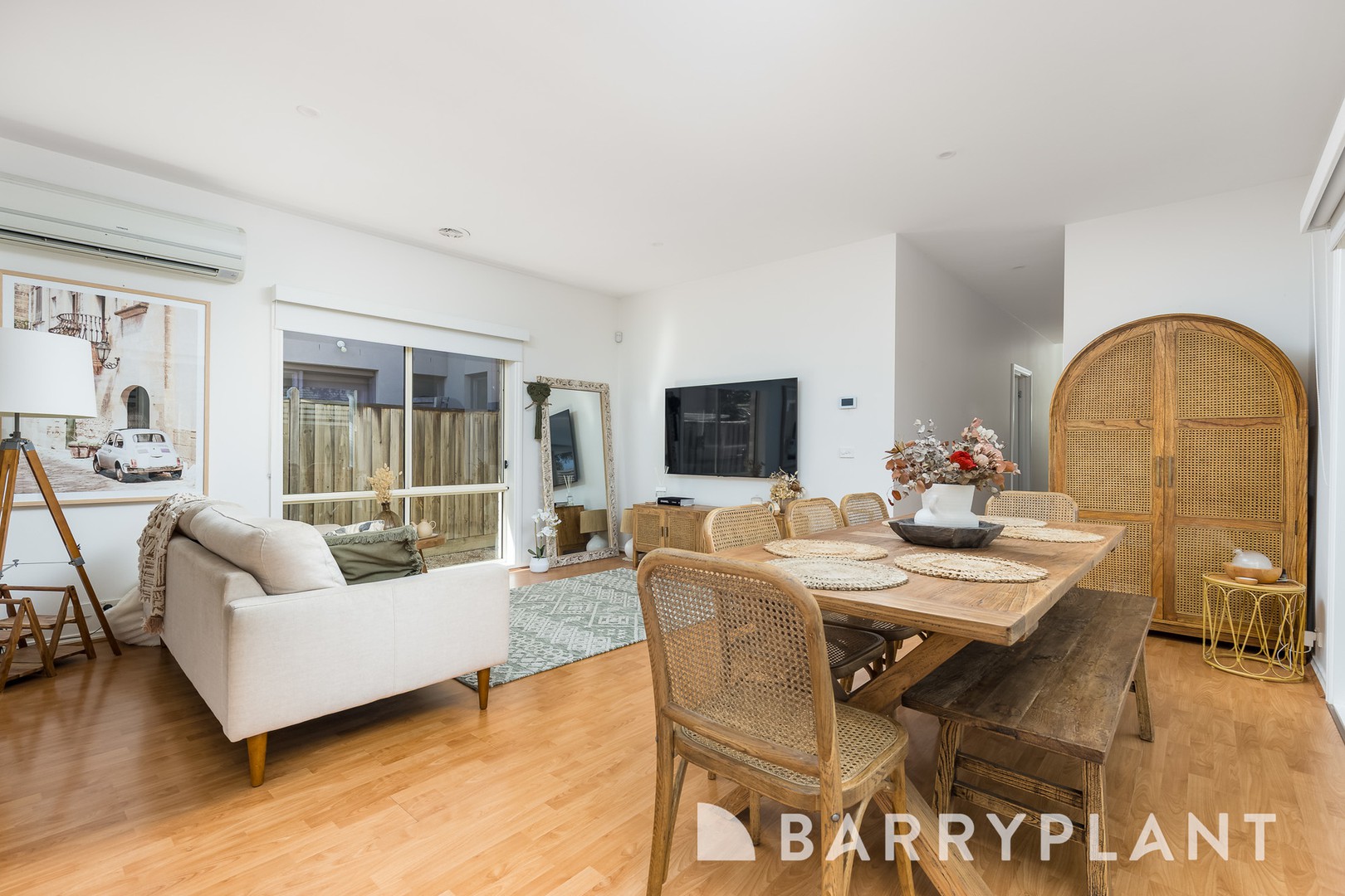 42 Tournament Drive, Sanctuary Lakes, VIC 3030, Point Cook - Thumbnail 4