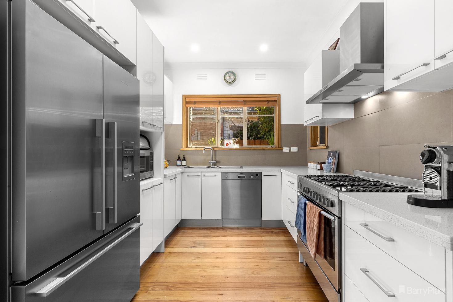 42 Waiora Road, Rosanna, VIC 3084, Rosanna - Thumbnail 3