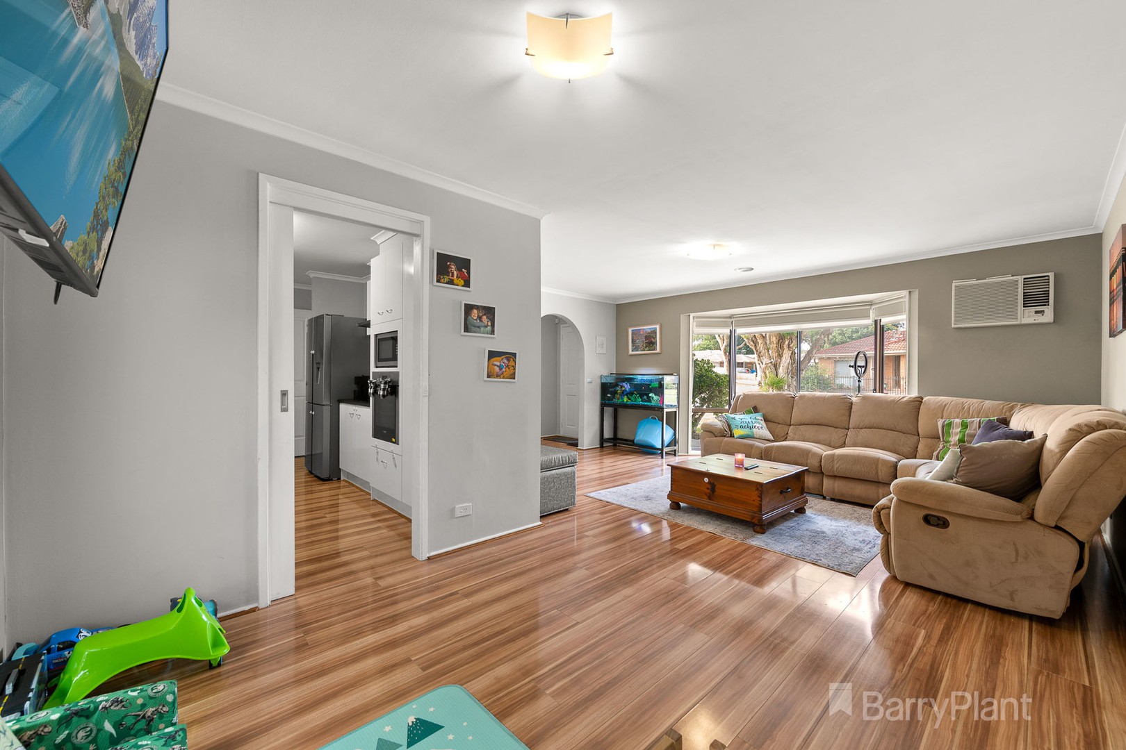 42 Willora CrescentCranbourne West, VIC 3977, Cranbourne West - Thumbnail 8