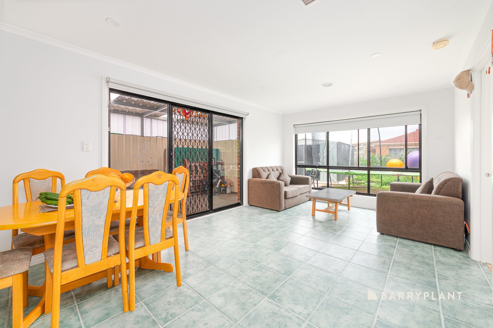42 Wisla Circuit, Roxburgh Park, VIC 3064, Roxburgh Park - Thumbnail 4