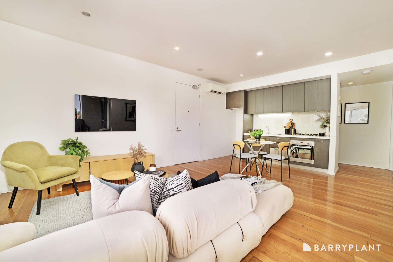 421/2 Plenty Road, Preston, VIC 3072, Preston - Thumbnail 6