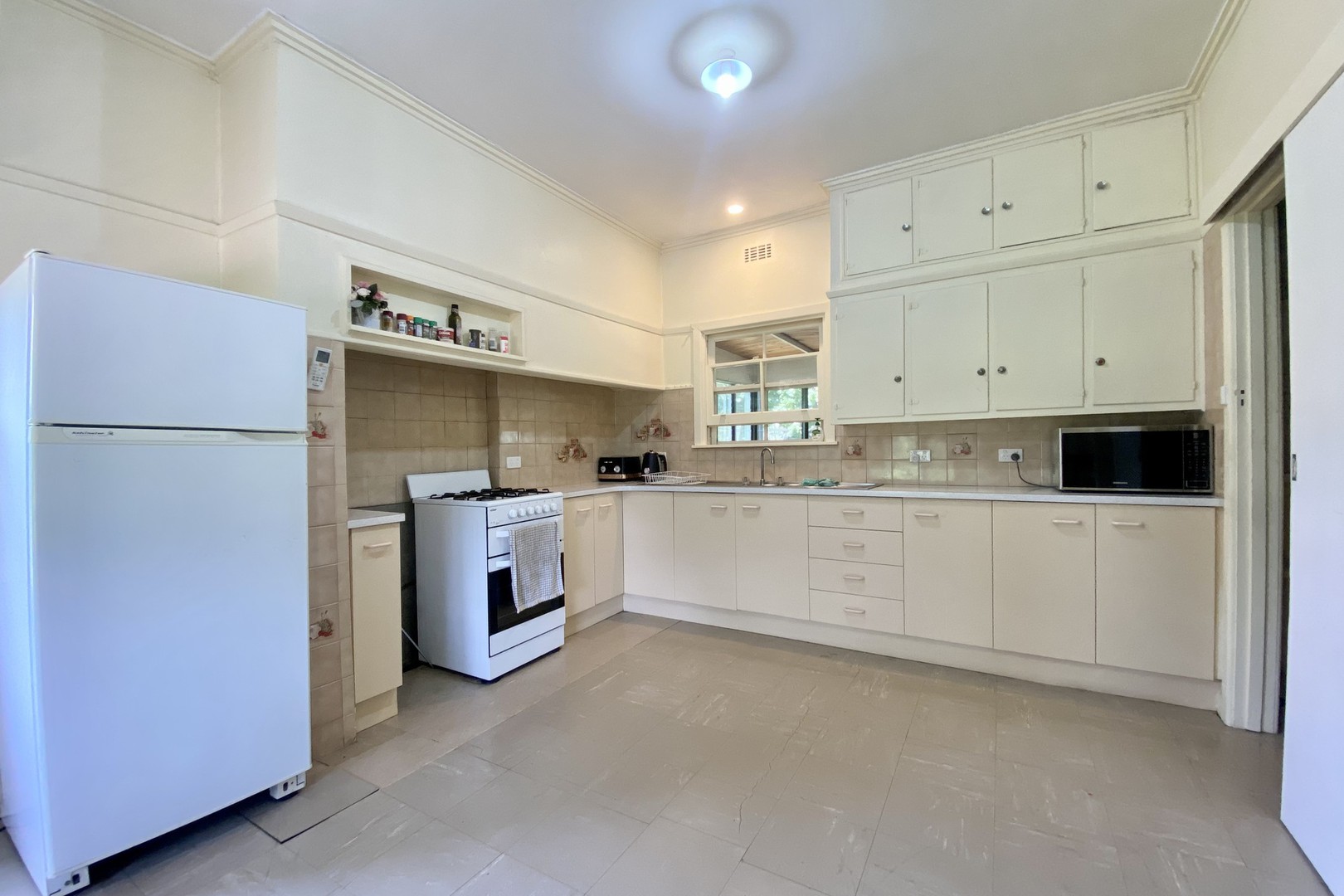 4210 South Gippsland Highway, Caldermeade, VIC 3984, Caldermeade - Thumbnail 5