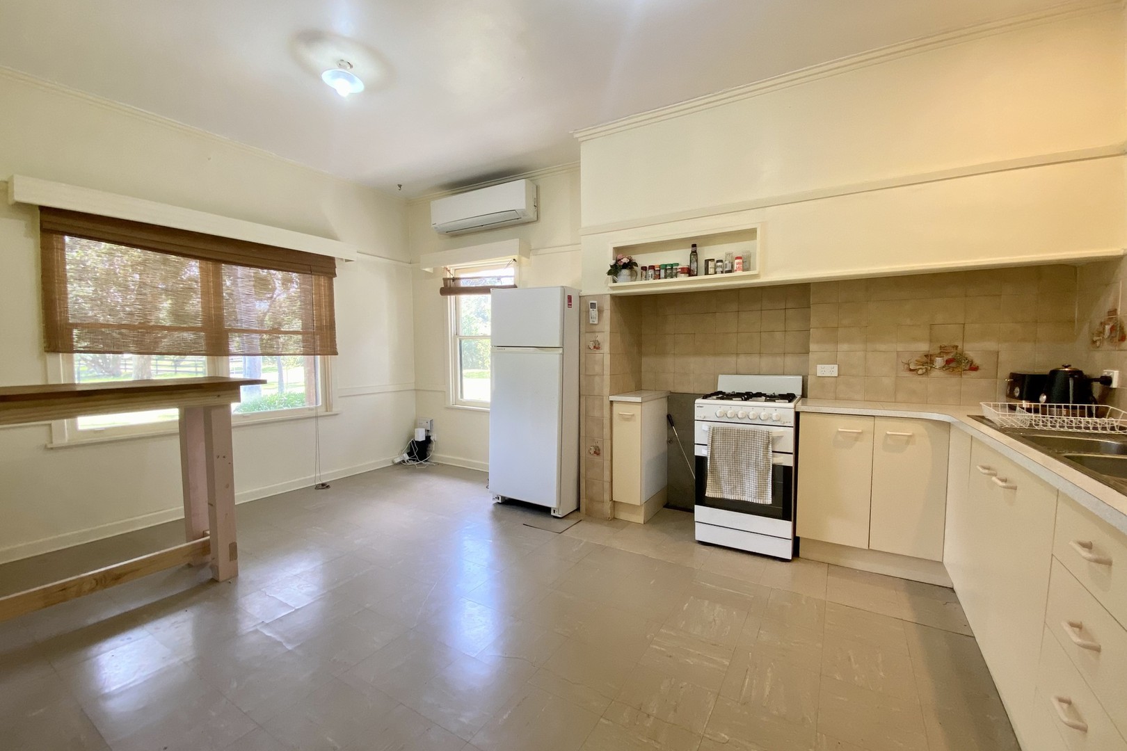 4210 South Gippsland Highway, Caldermeade, VIC 3984, Caldermeade - Thumbnail 6