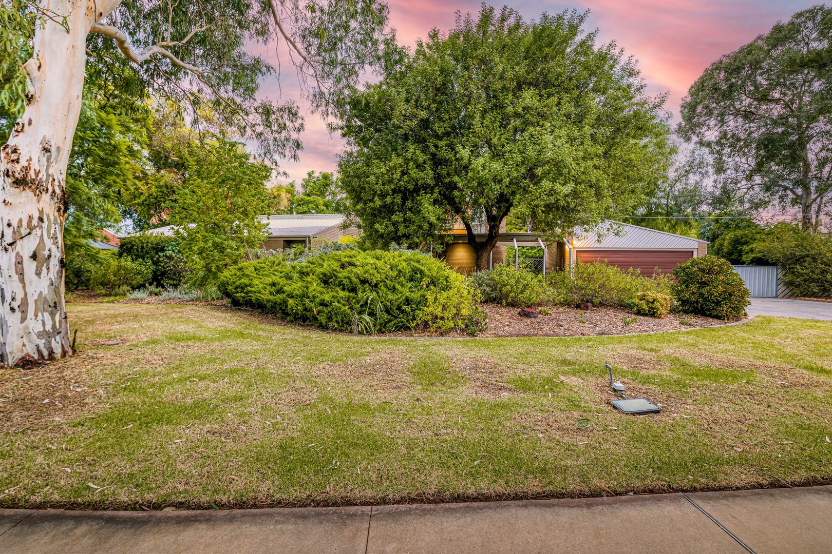 422 Ontario Avenue, Mildura, VIC 3500 - Thumbnail 2 - 01/04/2025