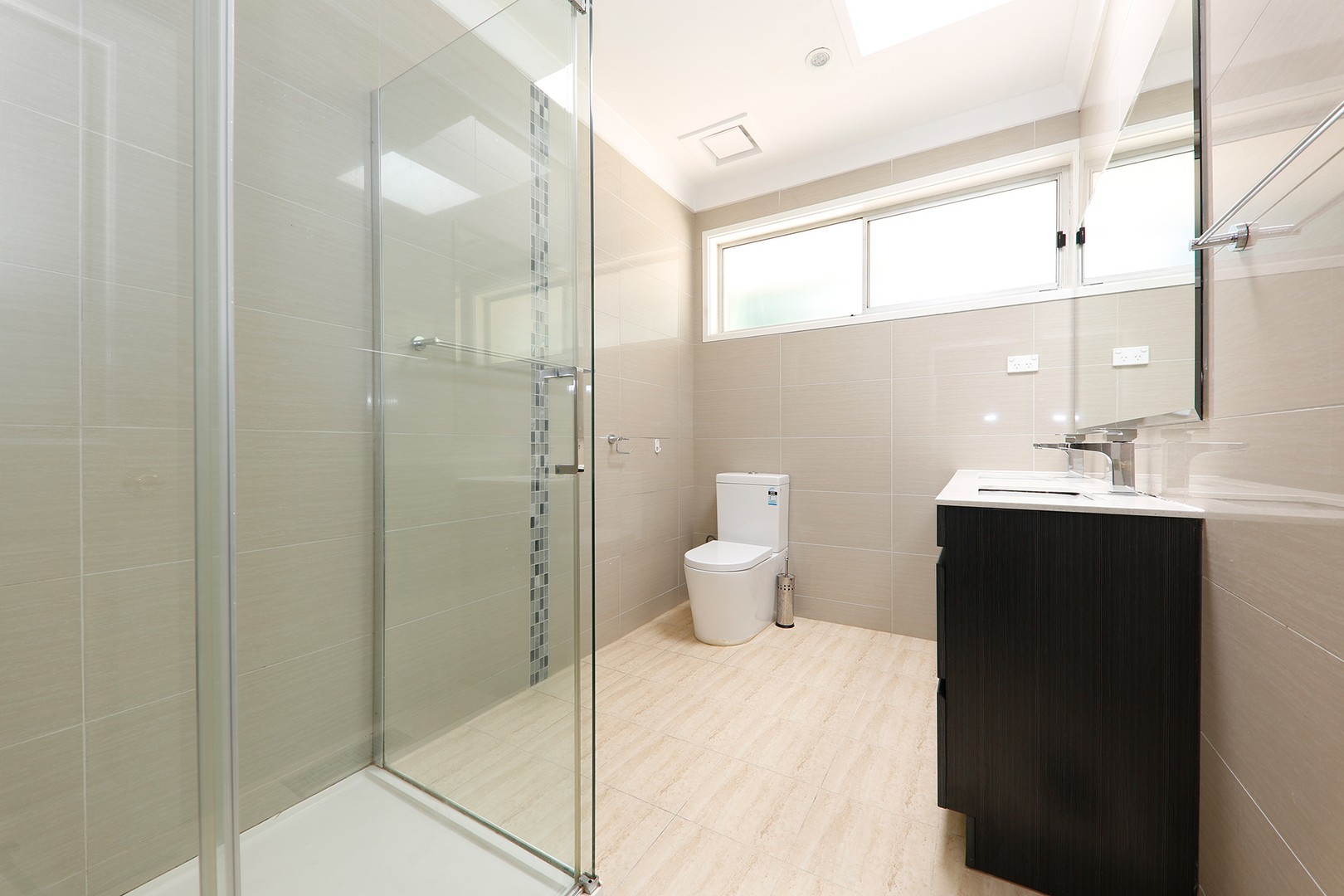 426 Blackburn Road, Glen Waverley, VIC 3150, Glen Waverley - Thumbnail 5