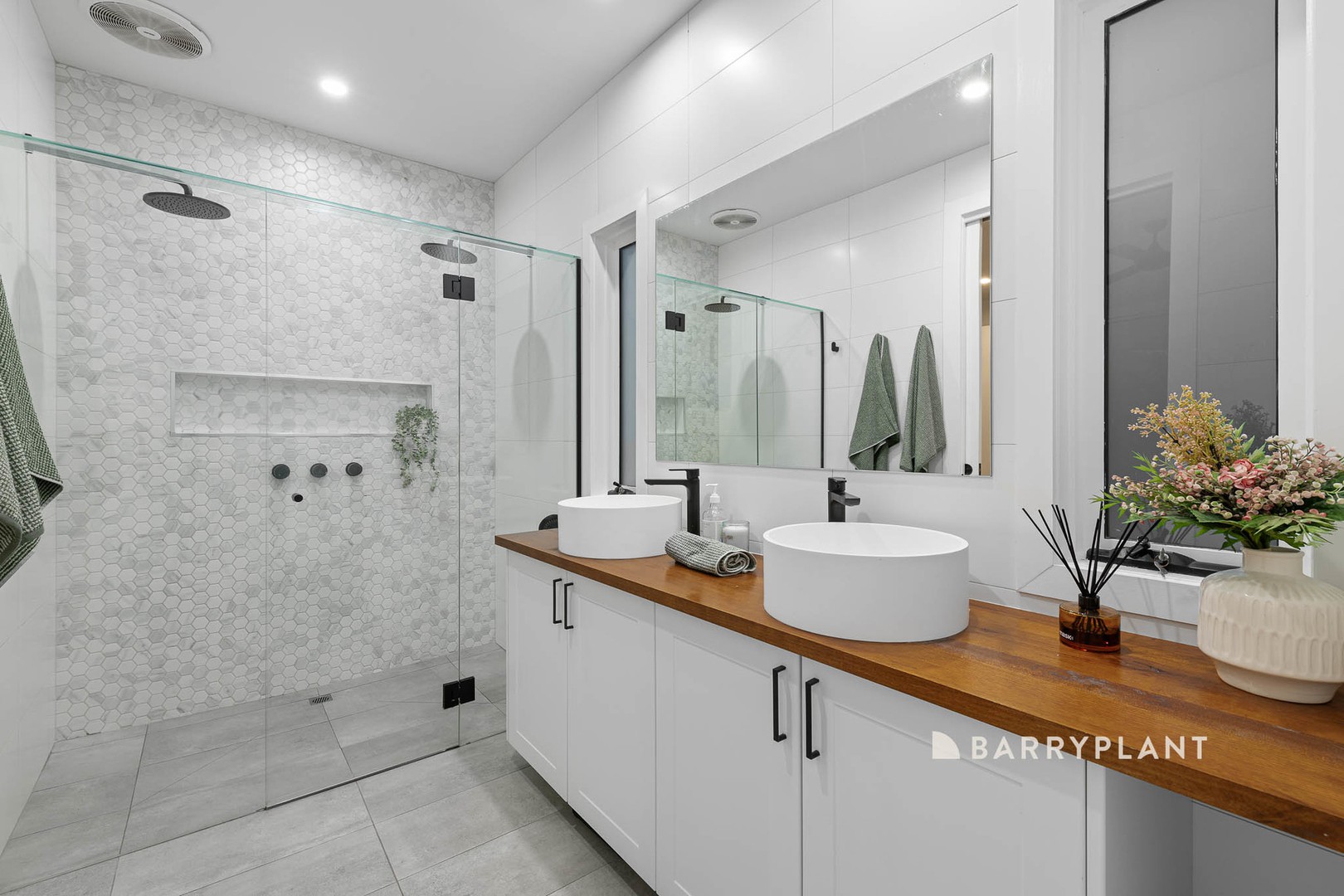 43-45 Pakenham Road, Cockatoo, VIC 3781, Cockatoo - Thumbnail 5