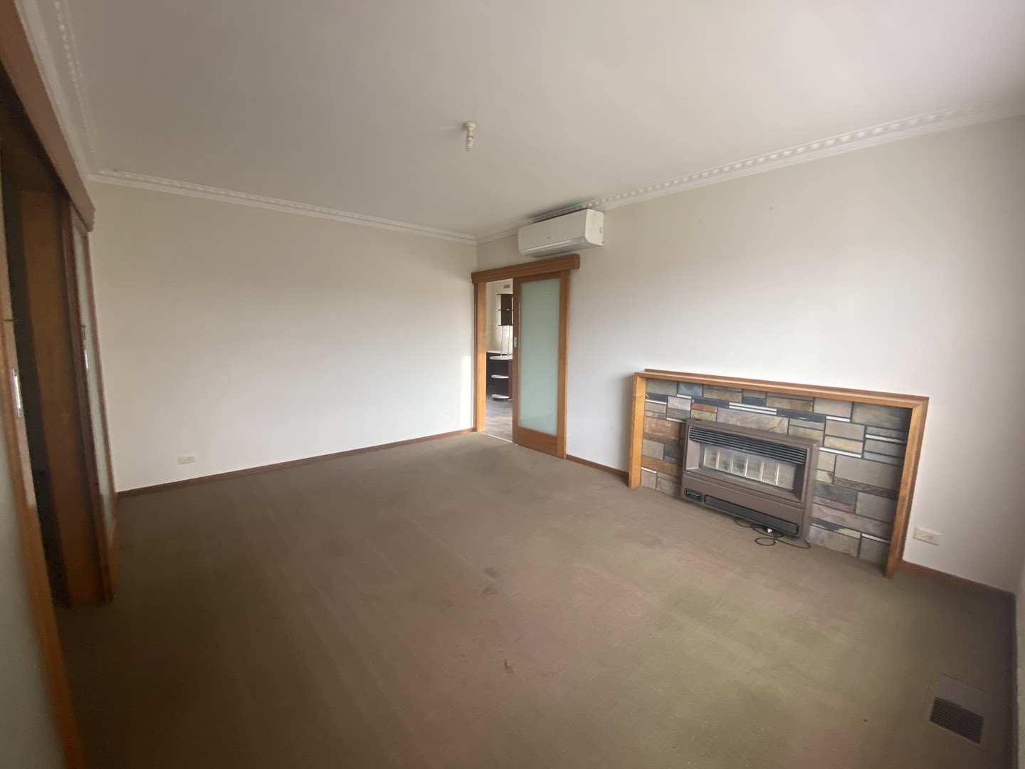 43 Allison Street, Sunshine West, VIC 3020 - Thumbnail 2 - 04/03/2022