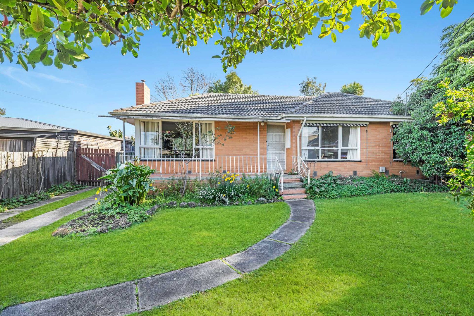 43 Allister Close, Knoxfield, VIC 3180, Knoxfield - Thumbnail 2