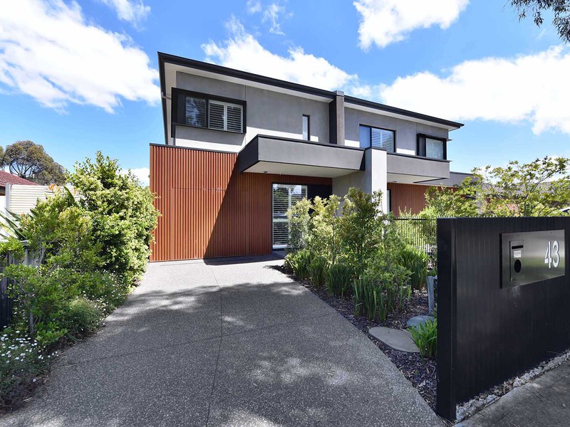 43 Arcade Way, Avondale Heights, VIC 3034 - Image - 01/12/2025