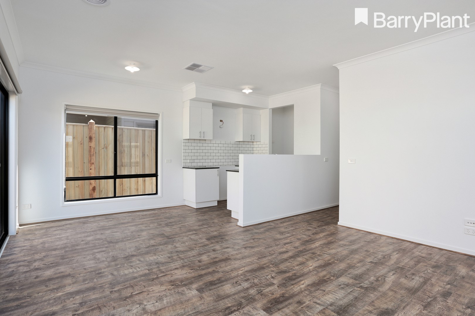 43 Astoria Drive, Point Cook, VIC 3030, Point Cook - Thumbnail 2