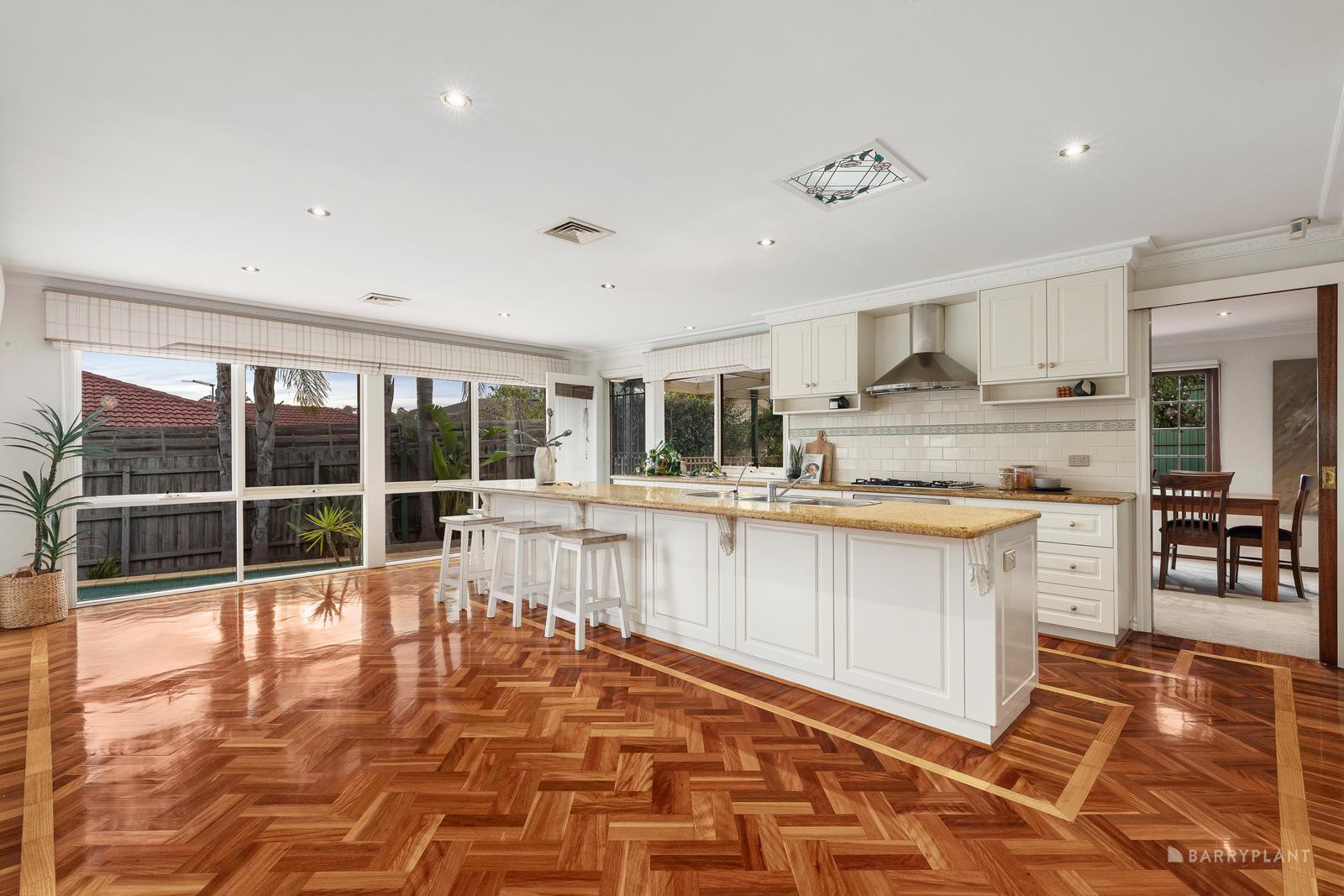 43 Bannockburn Road, Viewbank, VIC 3084, Viewbank - Thumbnail 4