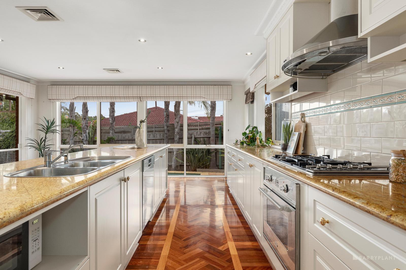 43 Bannockburn Road, Viewbank, VIC 3084, Viewbank - Thumbnail 5