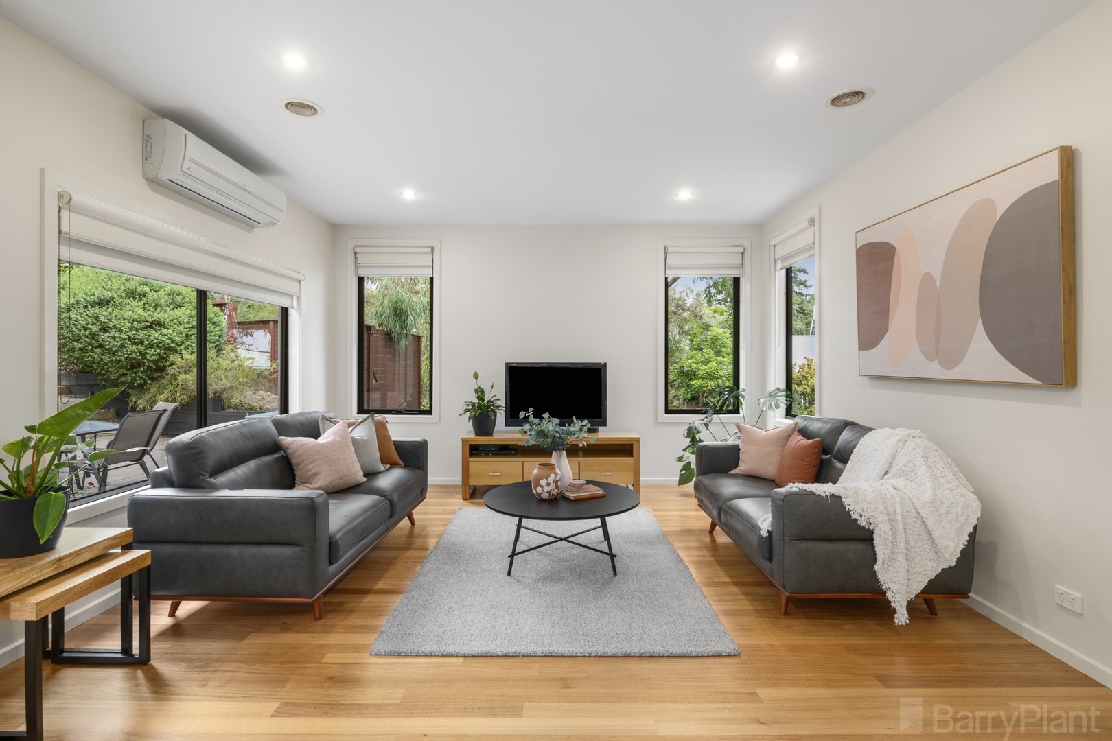 43 Barrow Drive, Heathmont, VIC 3135, Heathmont - Thumbnail 2