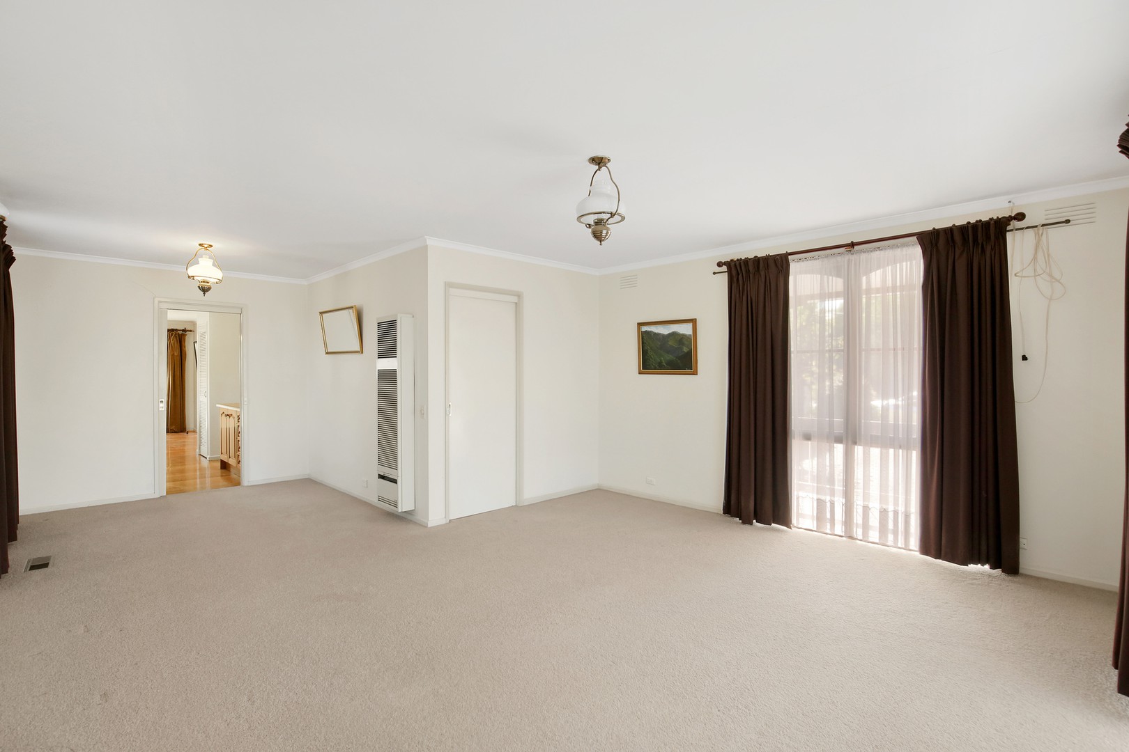 43 Bimbadeen Crescent, Yallambie, VIC 3085, Yallambie - Thumbnail 4